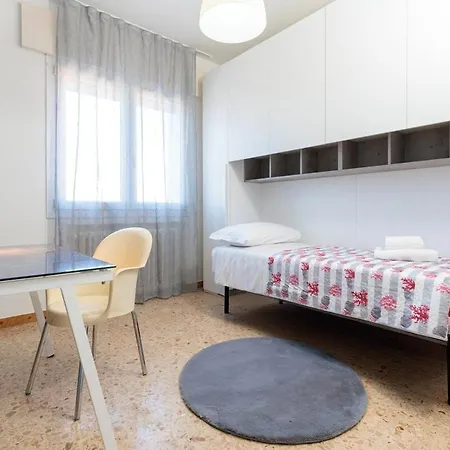 Moderna E Comoda Casa A Mestre Free Park *